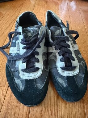 Coach Kinsley black and Gray Signature Jacquard Lace-Up Sneakers